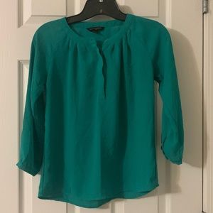 MAKE AN OFFER! Woman’s Blouse